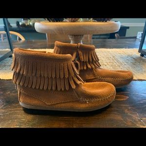 Minnetonka boots for little girl